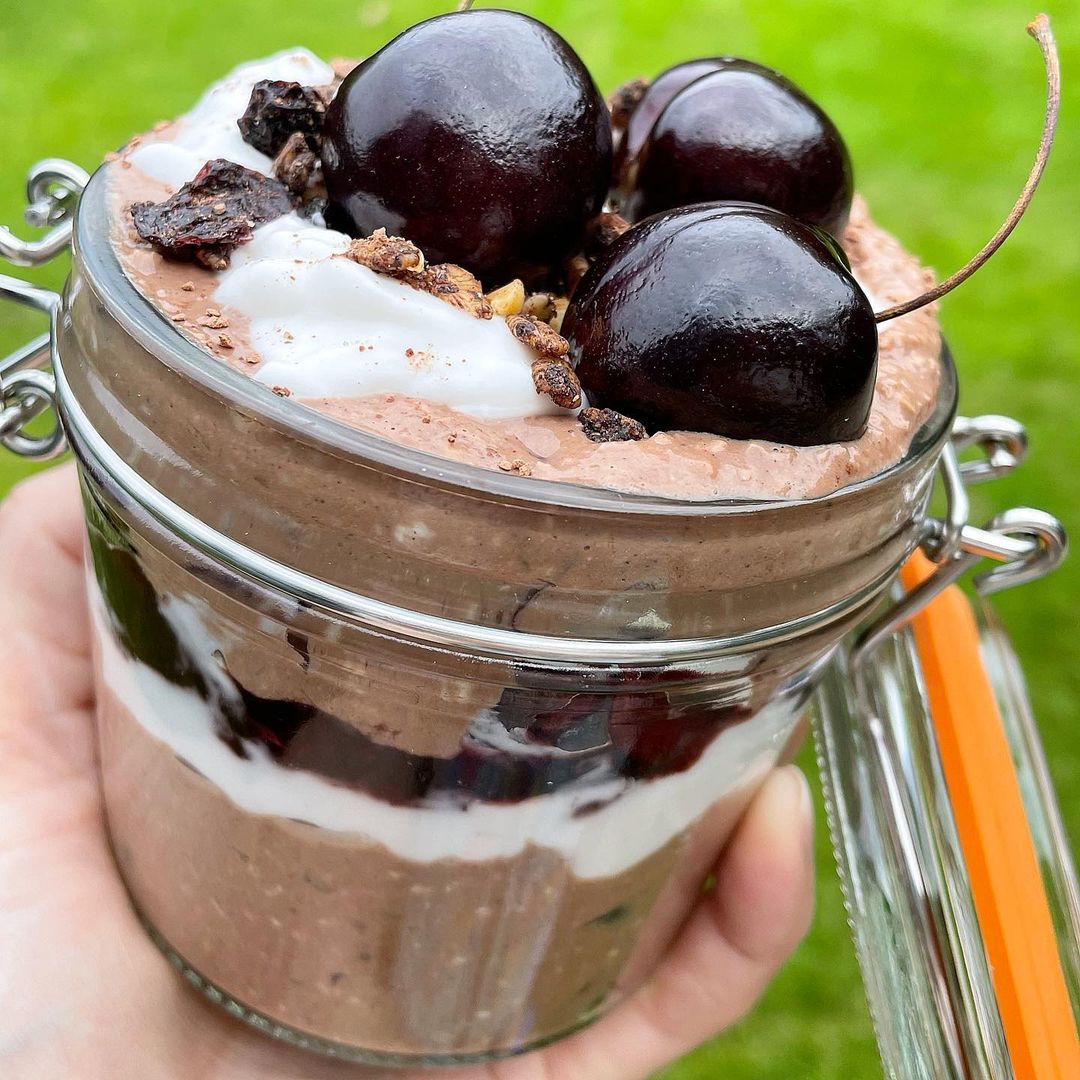 Black Forest Overnight Oats The Great British Porridge Co